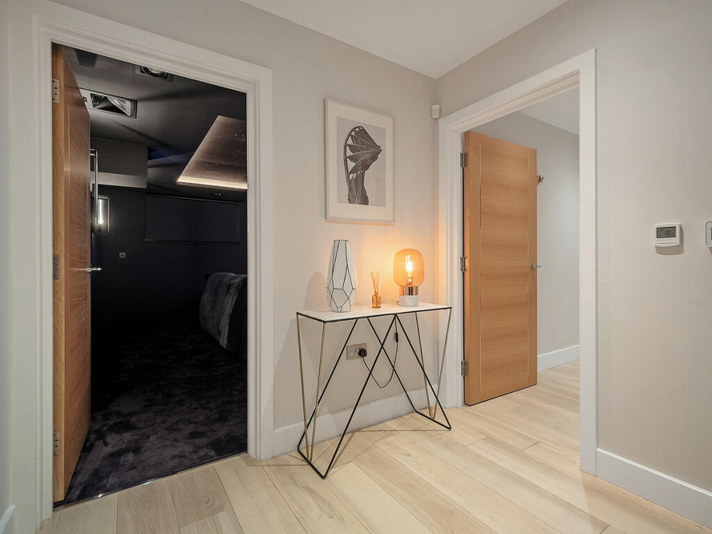 Additional property image - Kenilworth Road, Leamington Spa, Warwickshire CV32 6JG