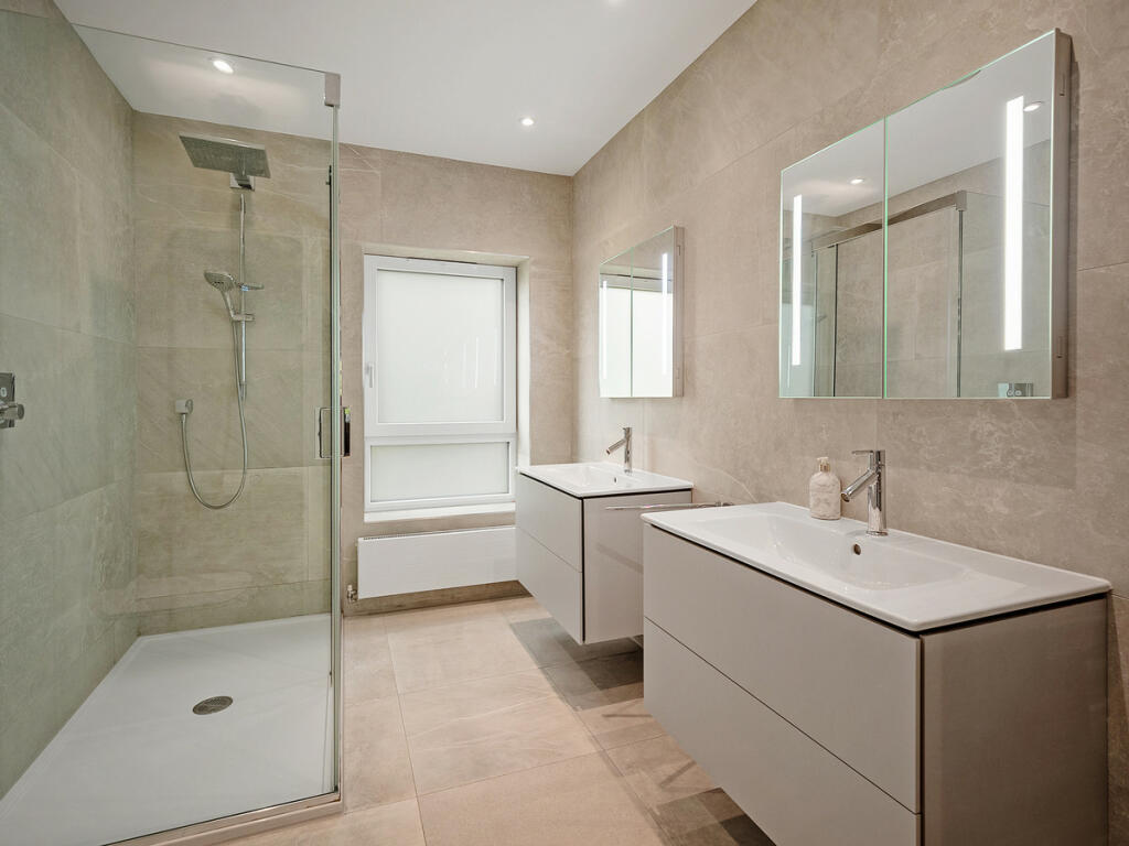 Additional property image - Kenilworth Road, Leamington Spa, Warwickshire CV32 6JG