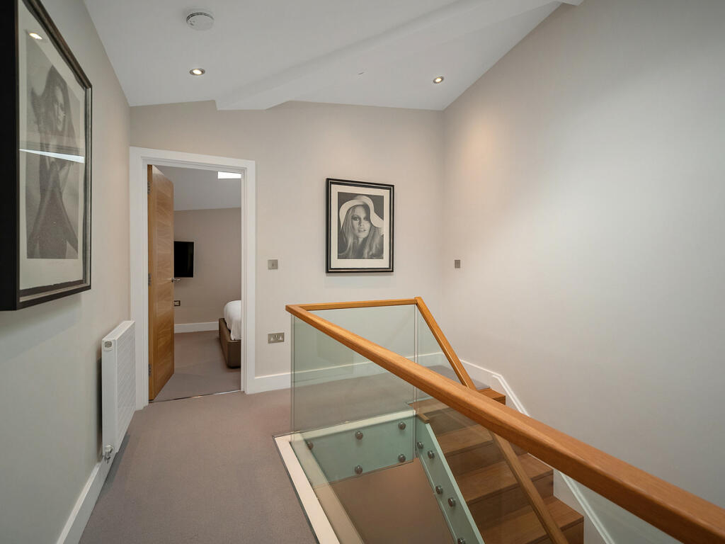 Additional property image - Kenilworth Road, Leamington Spa, Warwickshire CV32 6JG