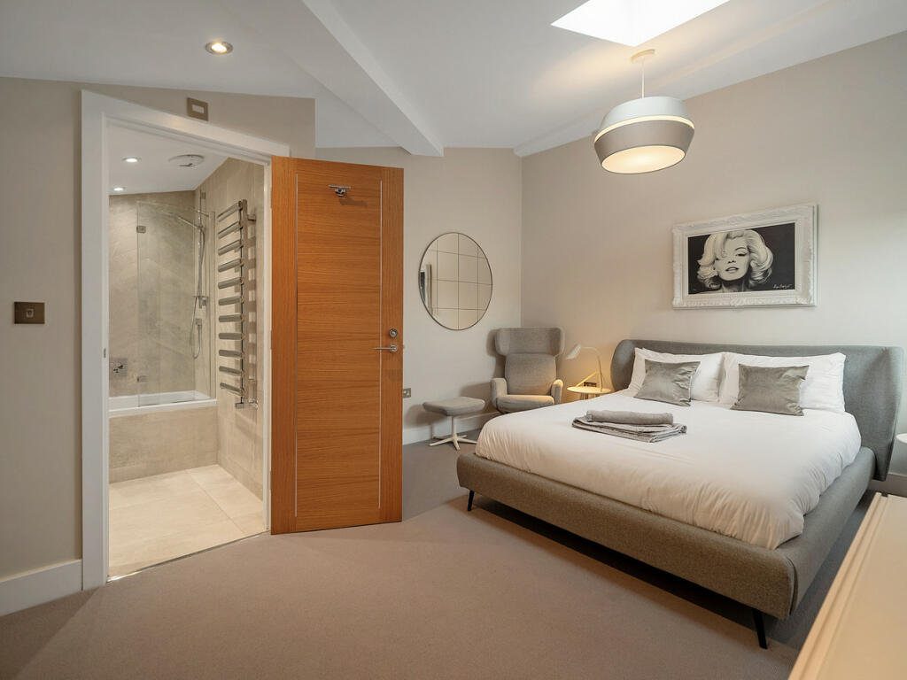 Additional property image - Kenilworth Road, Leamington Spa, Warwickshire CV32 6JG