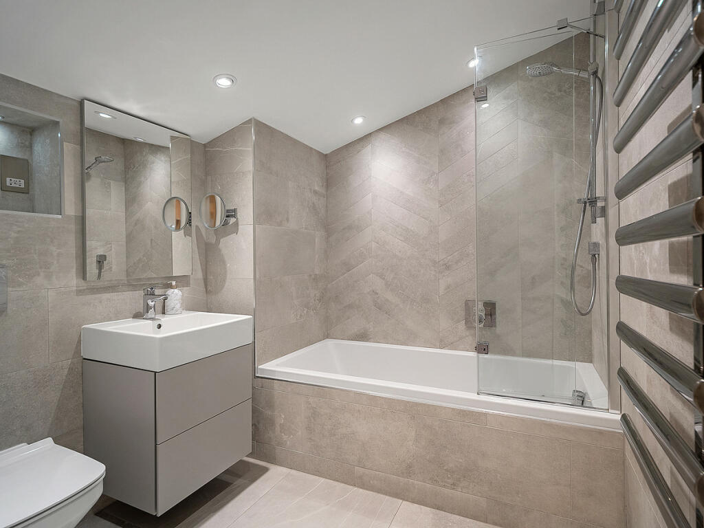 Additional property image - Kenilworth Road, Leamington Spa, Warwickshire CV32 6JG