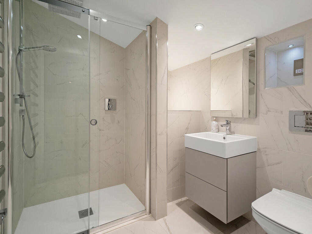 Additional property image - Kenilworth Road, Leamington Spa, Warwickshire CV32 6JG
