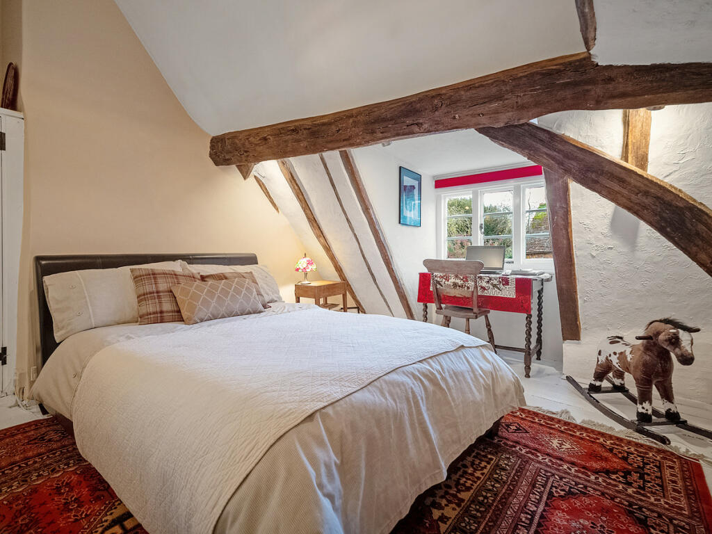 Additional property image - Warwick Road, Southam, Warwickshire CV47 0HN