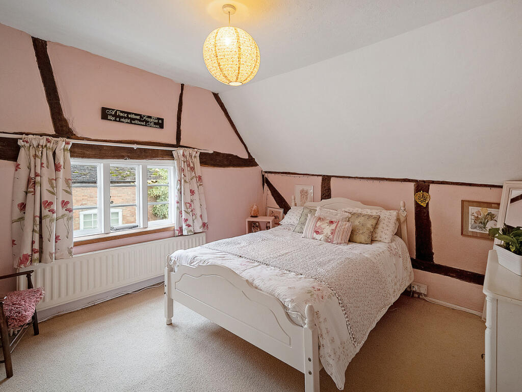 Additional property image - Warwick Road, Southam, Warwickshire CV47 0HN