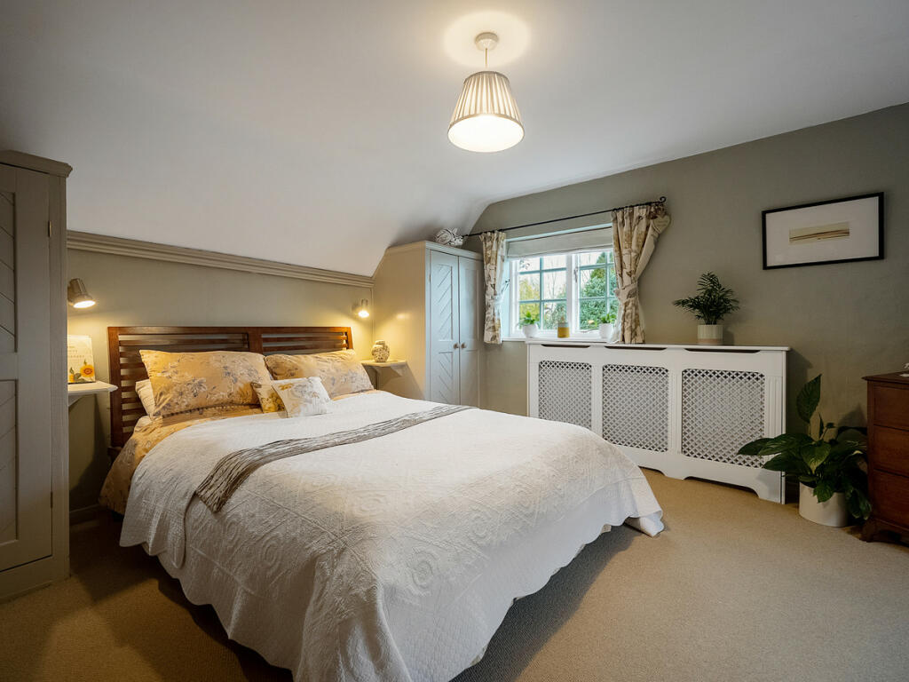 Additional property image - Warwick Road, Southam, Warwickshire CV47 0HN