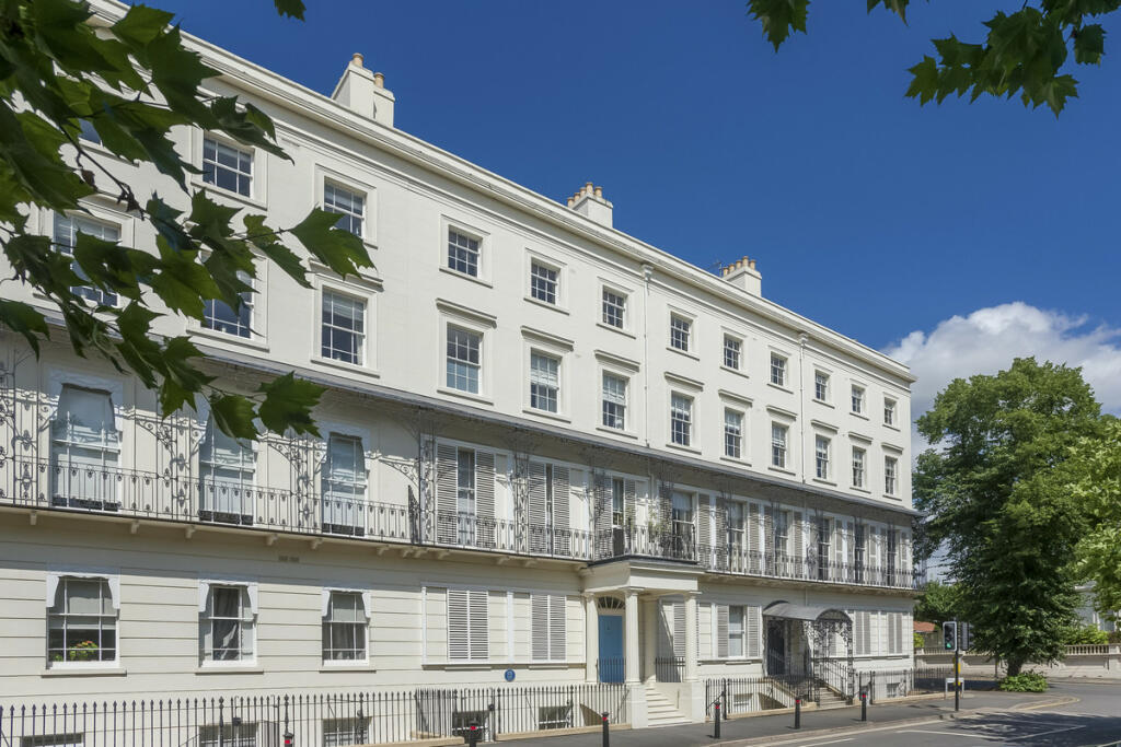 Additional property image - Newbold Terrace Leamington Spa, Warwickshire, CV32 4EG