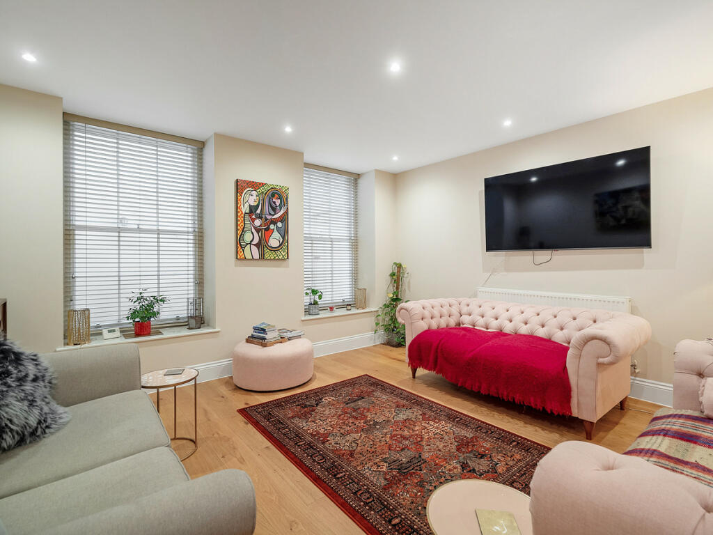 Additional property image - Newbold Terrace Leamington Spa, Warwickshire, CV32 4EG
