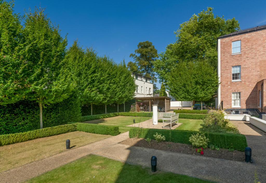 Additional property image - Newbold Terrace Leamington Spa, Warwickshire, CV32 4EG