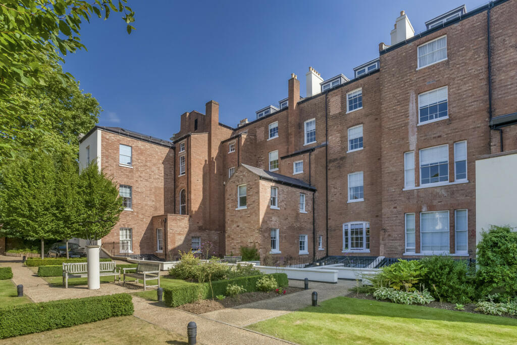 Additional property image - Newbold Terrace Leamington Spa, Warwickshire, CV32 4EG