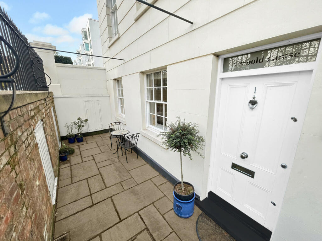 Additional property image - Newbold Terrace Leamington Spa, Warwickshire, CV32 4EG