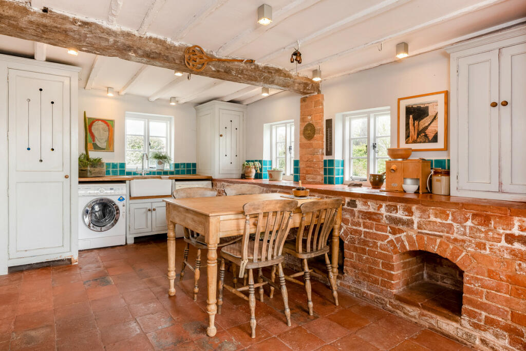 Additional property image - Fosse Way, Leamington Spa, Hunningham CV33 9EQ