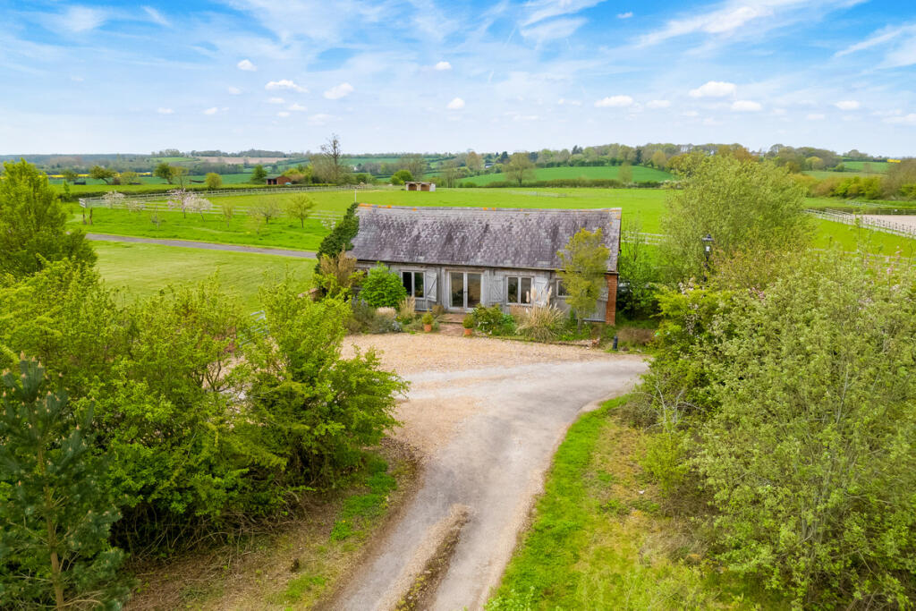 Additional property image - Fosse Way, Leamington Spa, Hunningham CV33 9EQ