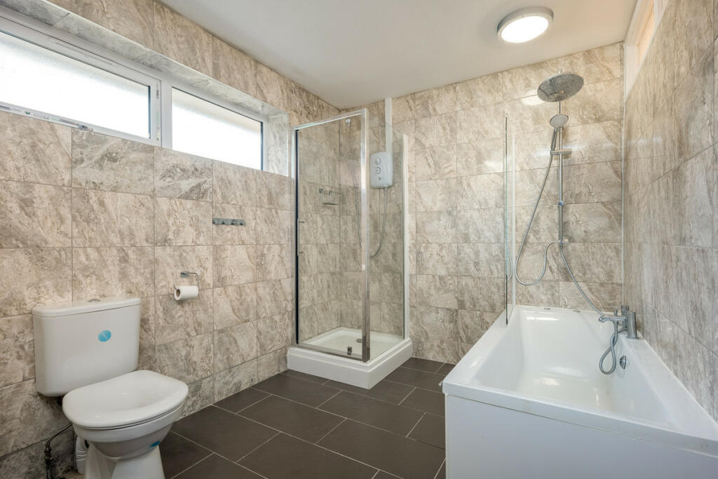 Additional property image - Church Lane Barford, Warwickshire, CV35 8ES