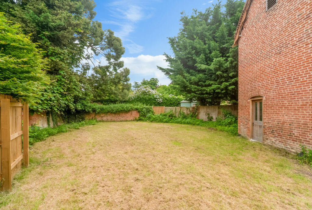 Additional property image - Church Lane Barford, Warwickshire, CV35 8ES