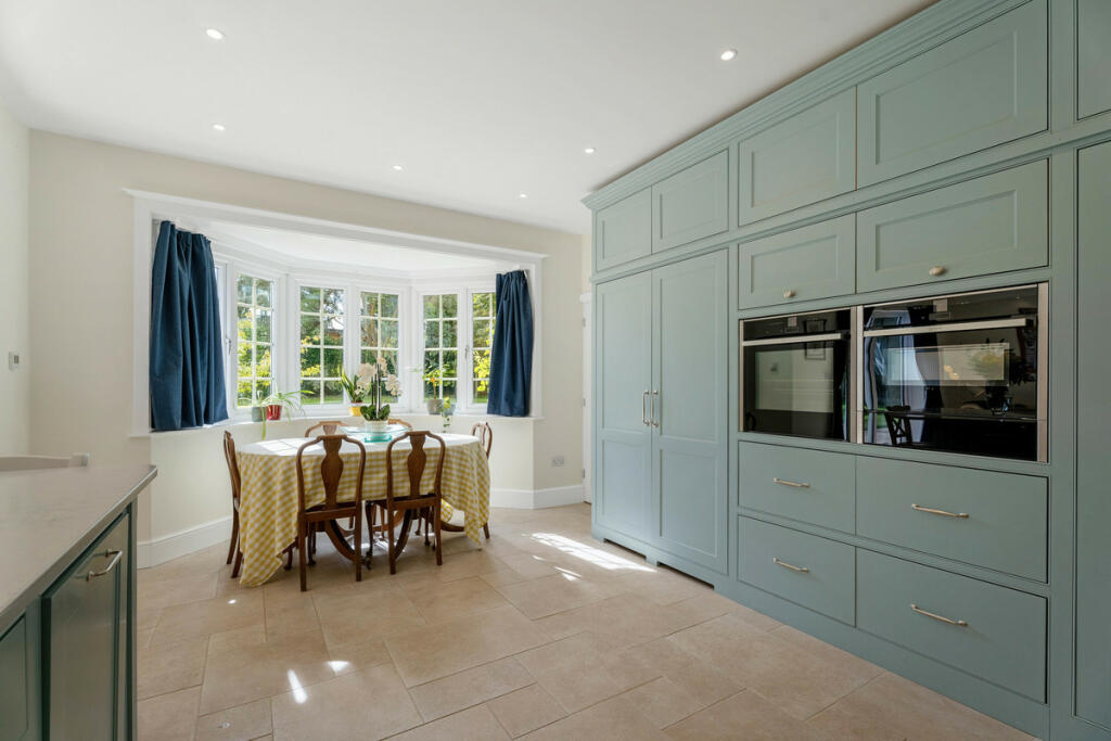 Additional property image - Southam Road, Leamington Spa, Radford Semele CV31 1TA