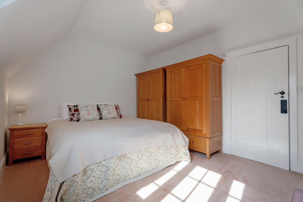 Additional property image - Southam Road, Leamington Spa, Radford Semele CV31 1TA