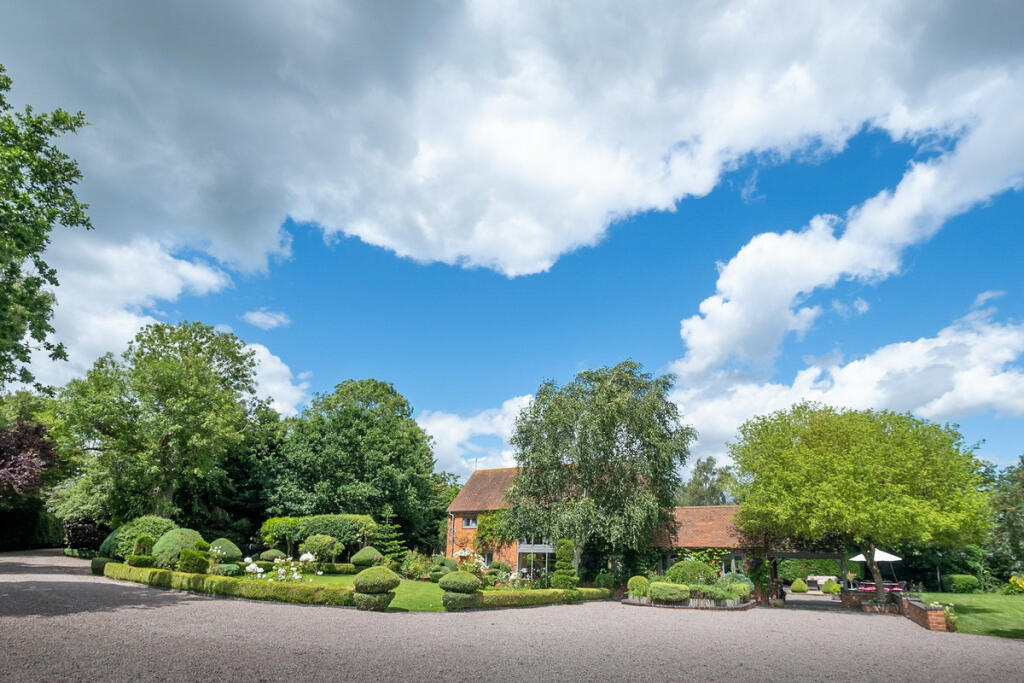 Additional property image - Meer End Road, Kenilworth, Warwickshire CV8 1PW