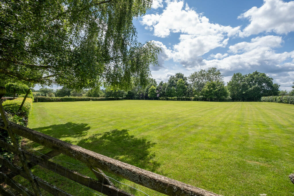 Additional property image - Meer End Road, Kenilworth, Warwickshire CV8 1PW