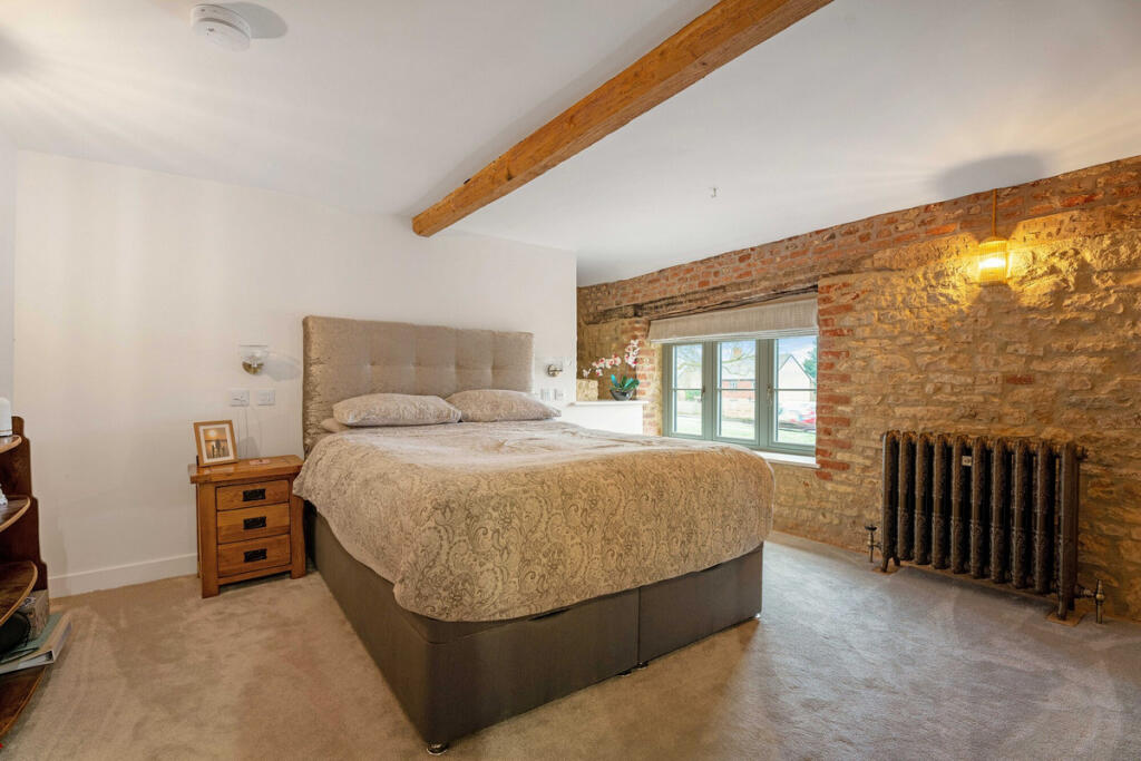 Additional property image - Harbury, Warwickshire, CV33 9LS