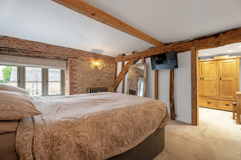 Additional property image - Harbury, Warwickshire, CV33 9LS
