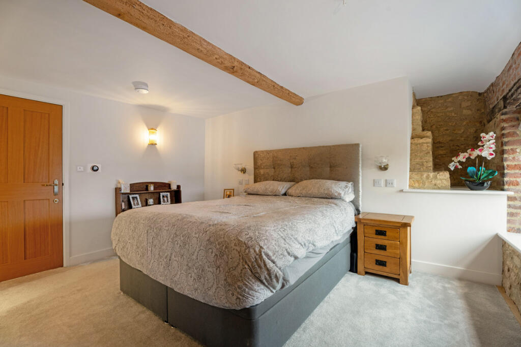 Additional property image - Harbury, Warwickshire, CV33 9LS