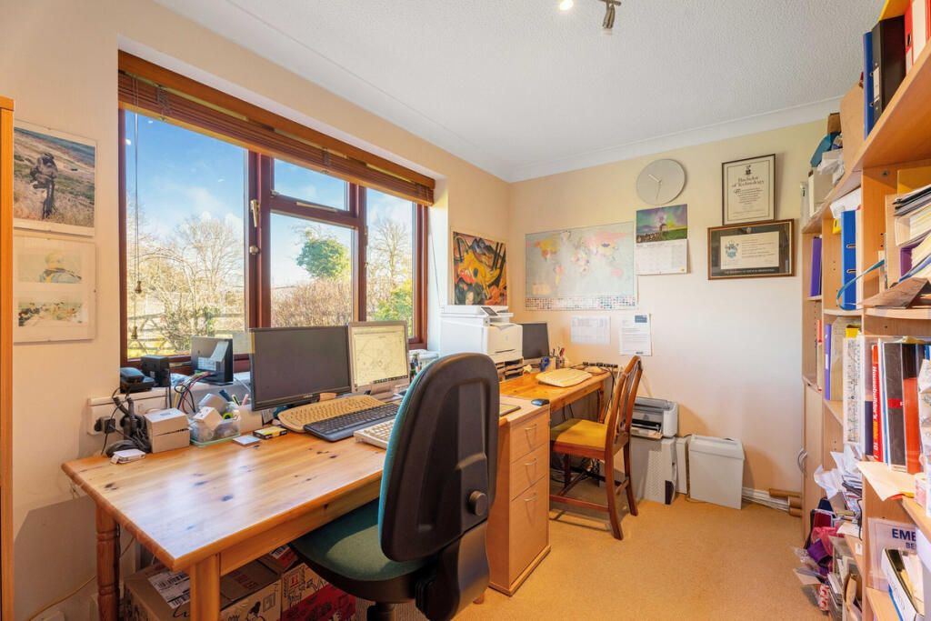 Additional property image - The Malins, Warwick, Warwickshire CV34 6QU