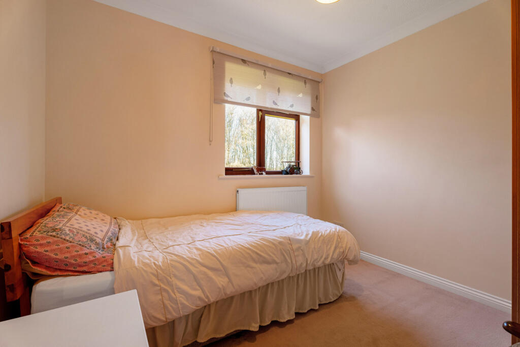 Additional property image - The Malins, Warwick, Warwickshire CV34 6QU
