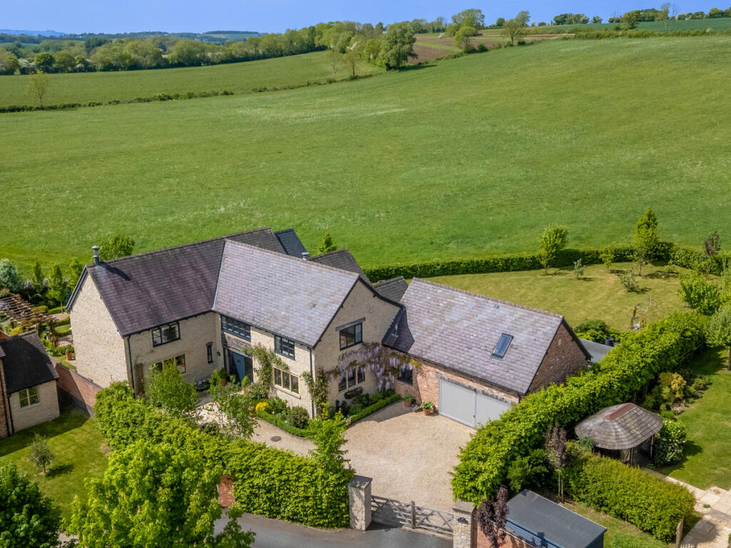 Main image of property: Compton Fields, Combrook, Warwickshire CV35 9HW