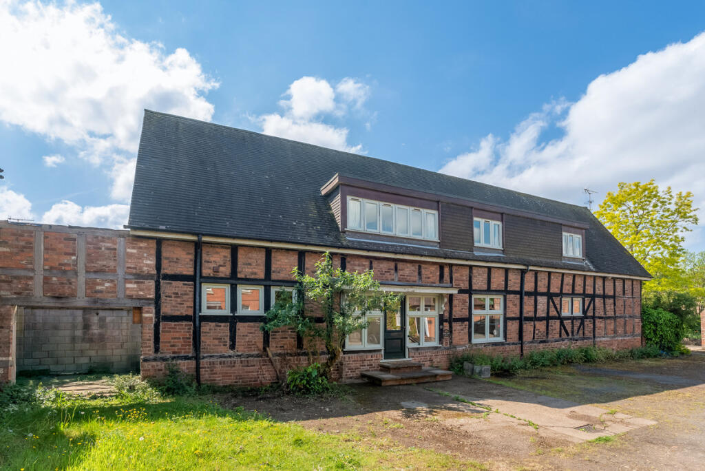 Main image of property: Coach Drive, Pershore, Worcestershire WR10 2QN