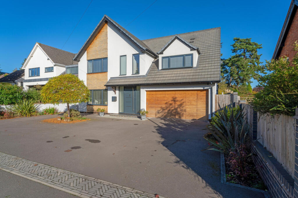 Main image of property: Hill Wootton Road Leek Wootton, Warwick, Warwickshire CV35 7QL