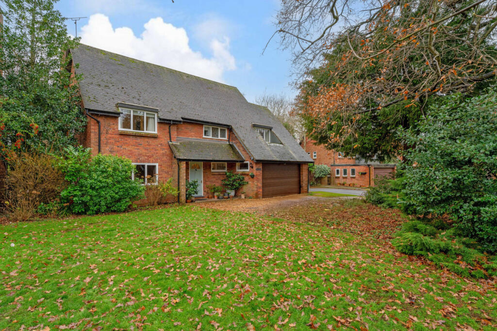 Main image of property: The Templars, Warwick, Warwickshire CV34 6PF