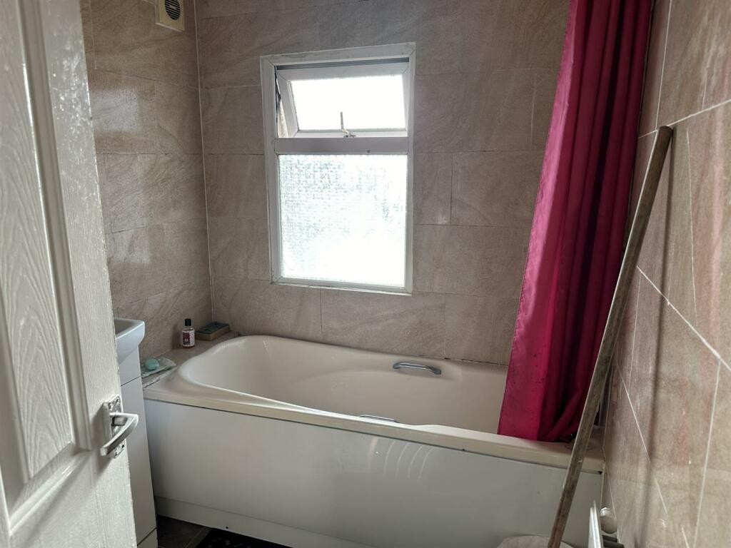 Additional property image - Blakeley Hall Road, Oldbury