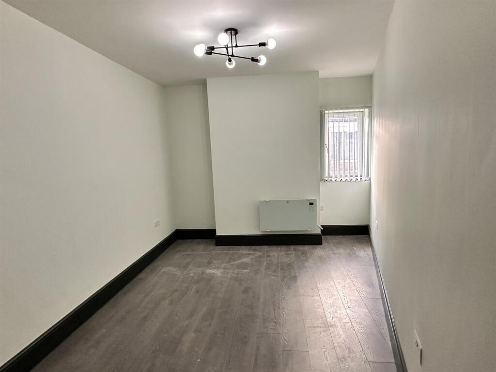 Additional property image - 1 Marsh Lane, Birmingham