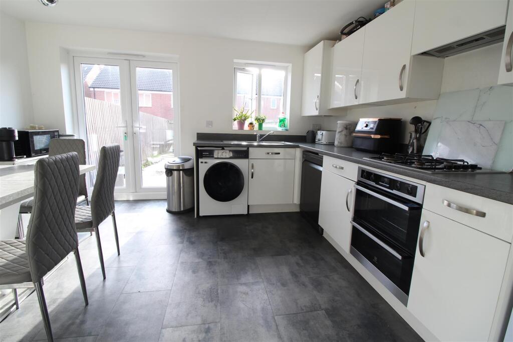 Additional property image - Kenney Lane, Speedwell, Bristol