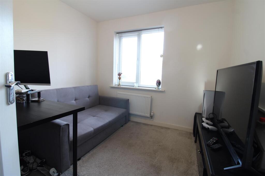 Additional property image - Kenney Lane, Speedwell, Bristol