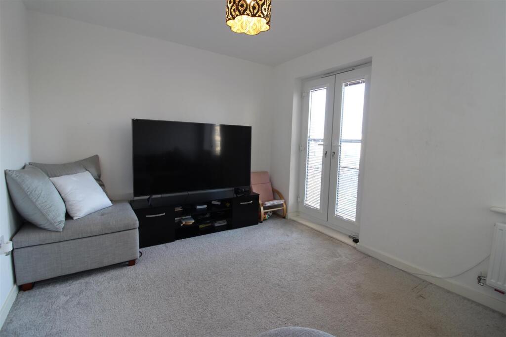 Additional property image - Kenney Lane, Speedwell, Bristol