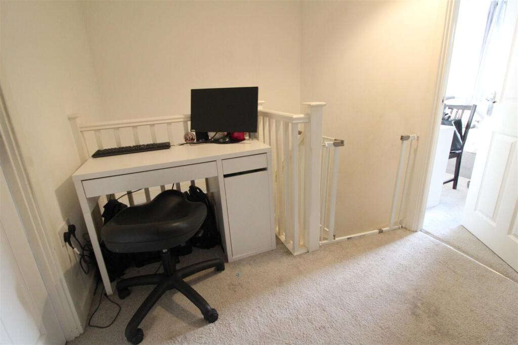 Additional property image - Kenney Lane, Speedwell, Bristol