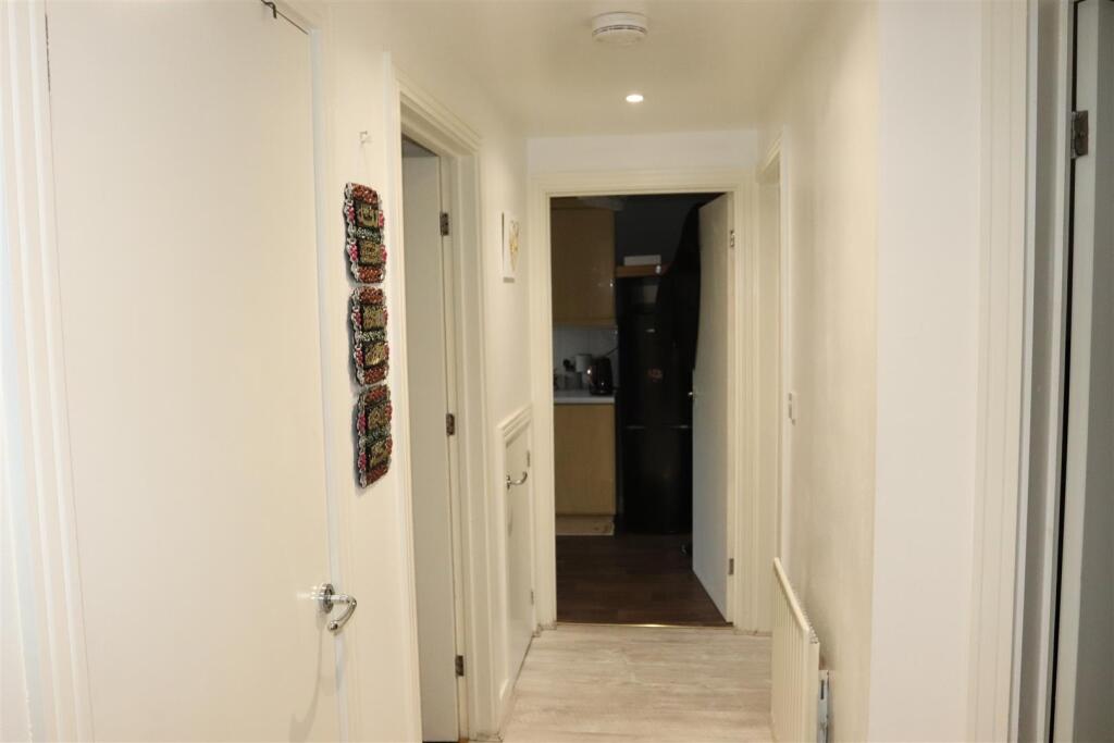 Additional property image - The Moorings, Hockley