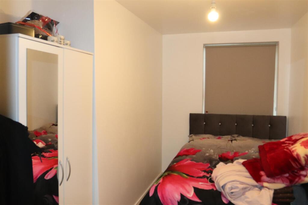 Additional property image - The Moorings, Hockley