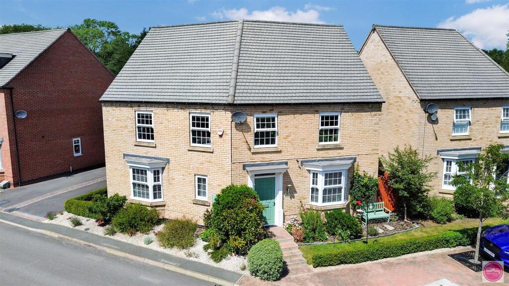Main image of property: Aberdeen Close, Church Gresley