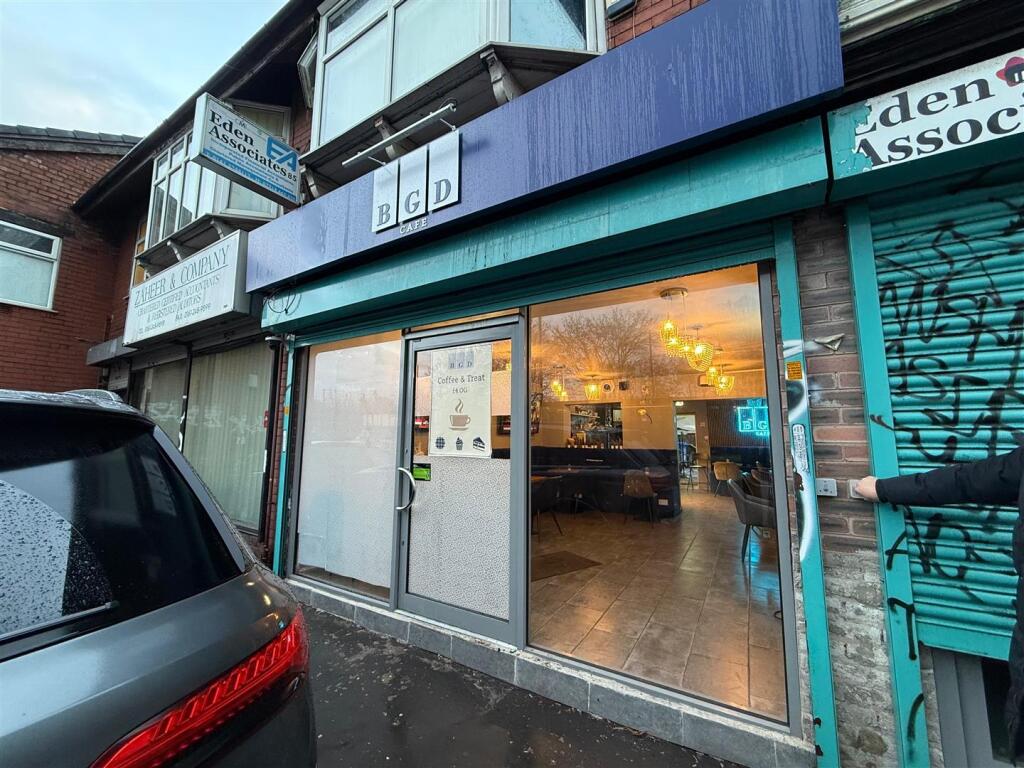 Main image of property: Kingsway, Manchester