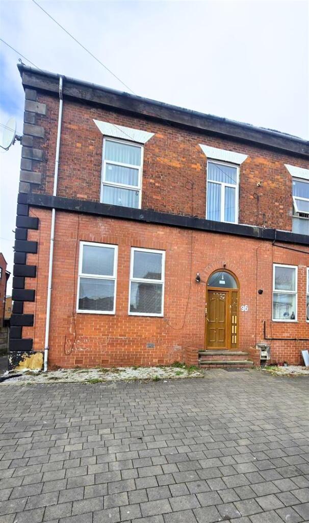 Main image of property: Birch Lane, Manchester