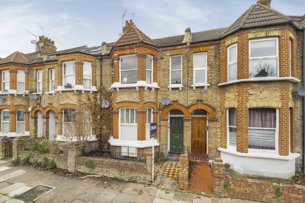 2 bedroom flat for sale in Ashburnham Road, Kensal Rise, NW10