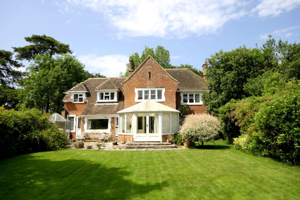Main image of property: Manor Road, Milford on Sea 