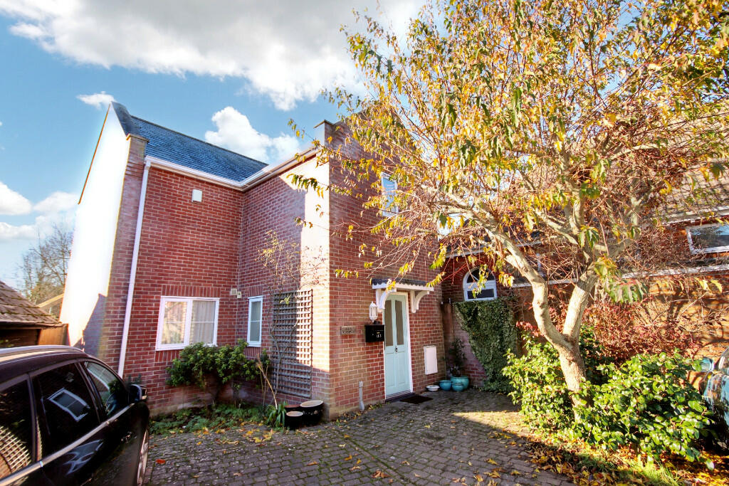 Main image of property: High Street, Milford on Sea