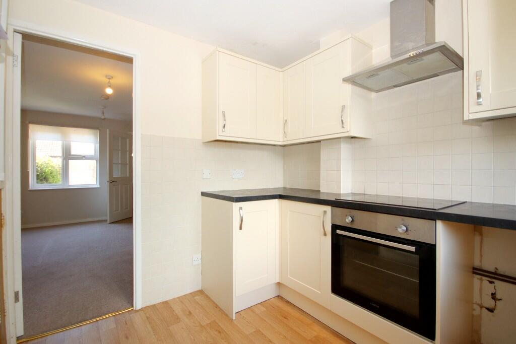 Additional property image - Breamore Close, New Milton