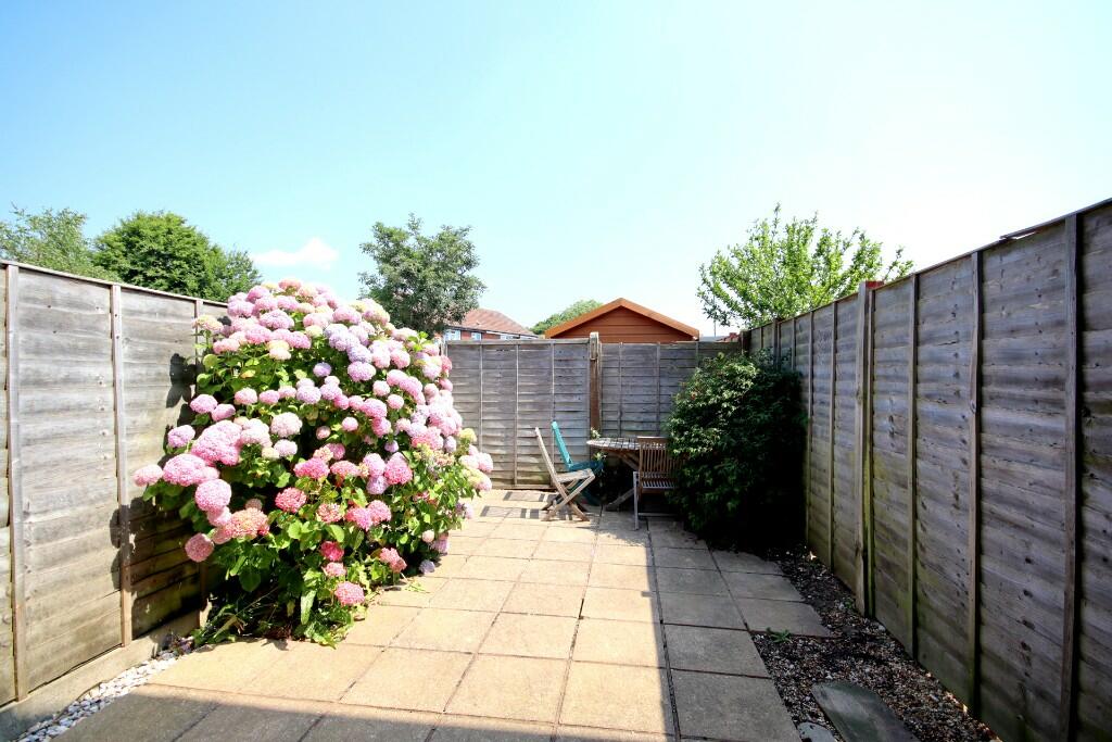 Additional property image - Breamore Close, New Milton