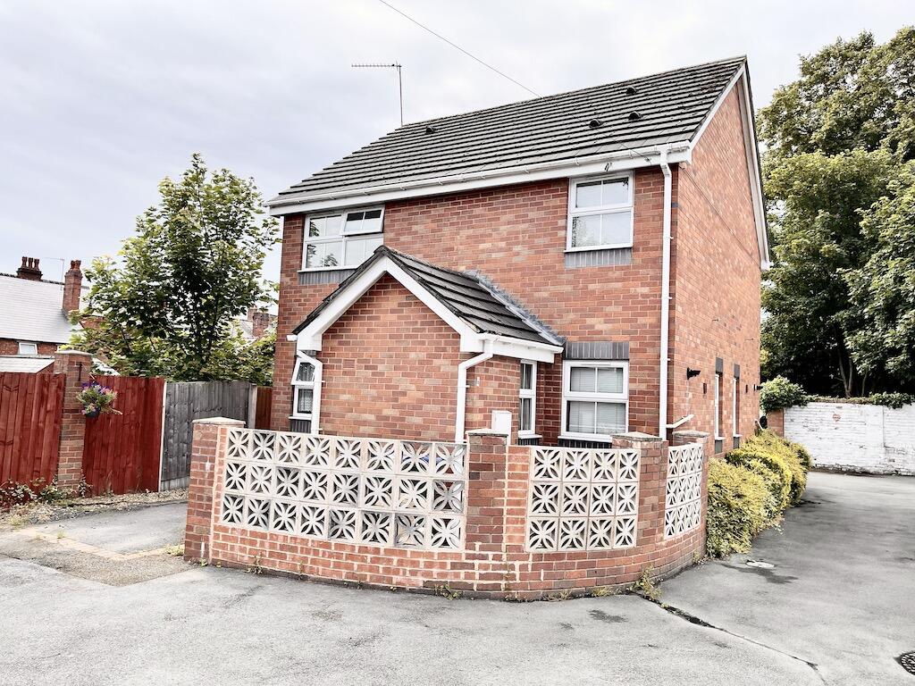 1 bedroom town house for sale in CRADLEY HEATH Beech Mews, B64