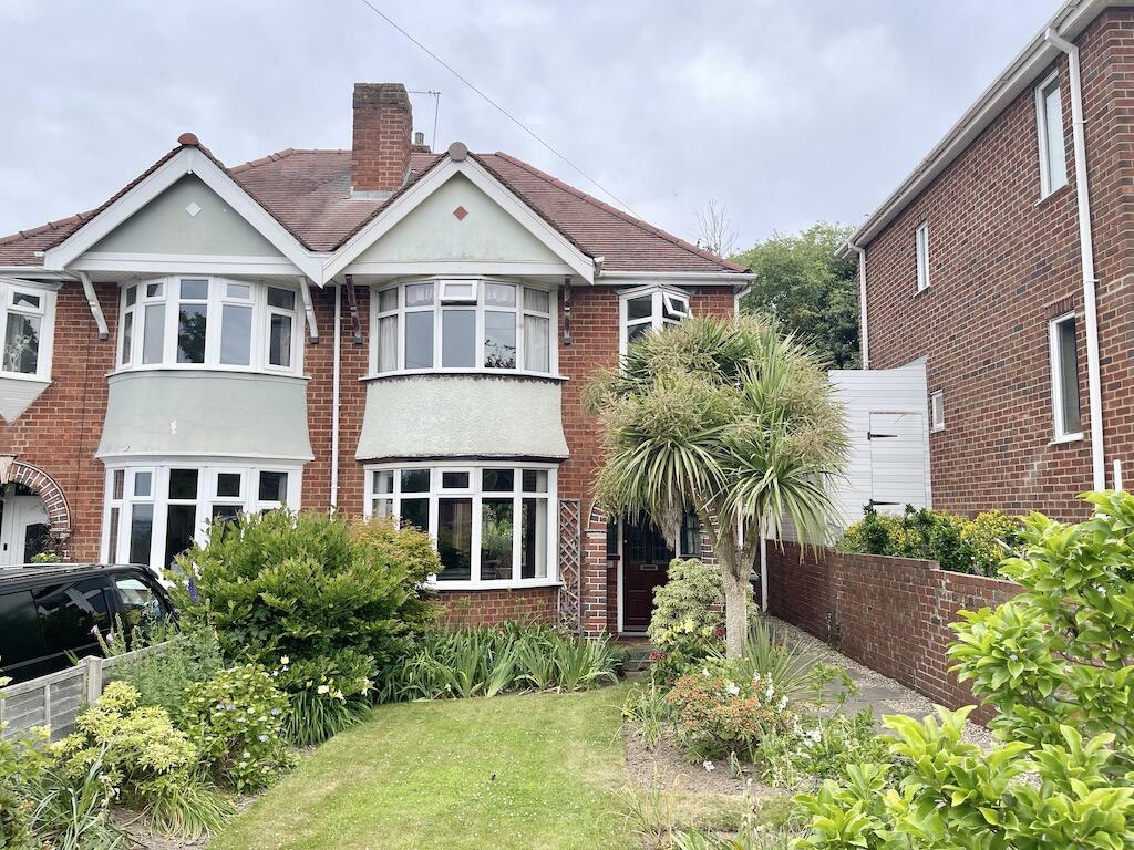 Main image of property: HALESOWEN - Tanhouse Lane