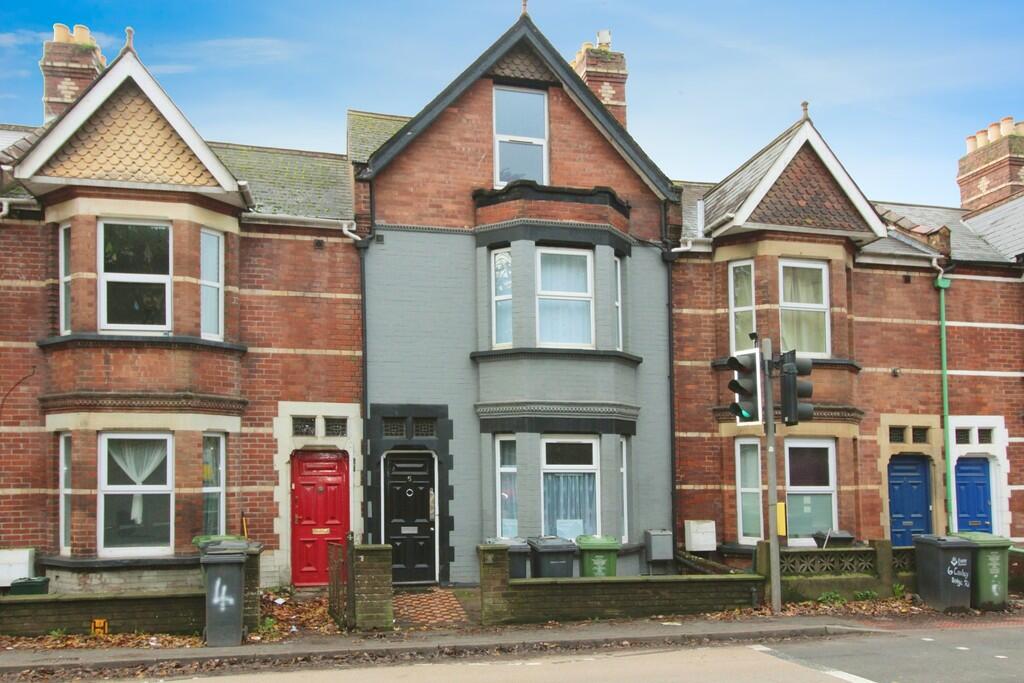 6 bedroom terraced house for rent in Cowley Bridge Road, Exeter, EX4